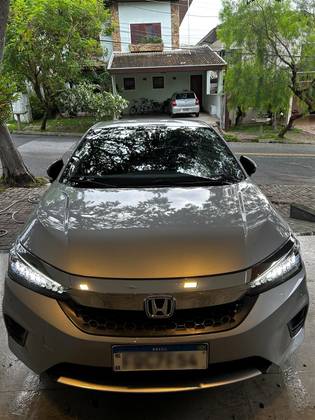 HONDA CITY 1.5 i-VTEC FLEX HATCH TOURING CVT HONDA CITY 1.5 i-VTEC FLEX HATCH TOURING CVT